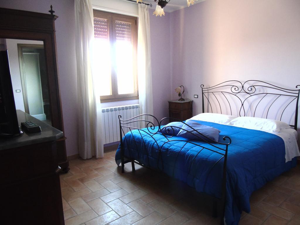 Вилла Agriturismo Poponi Тоди Экстерьер фото