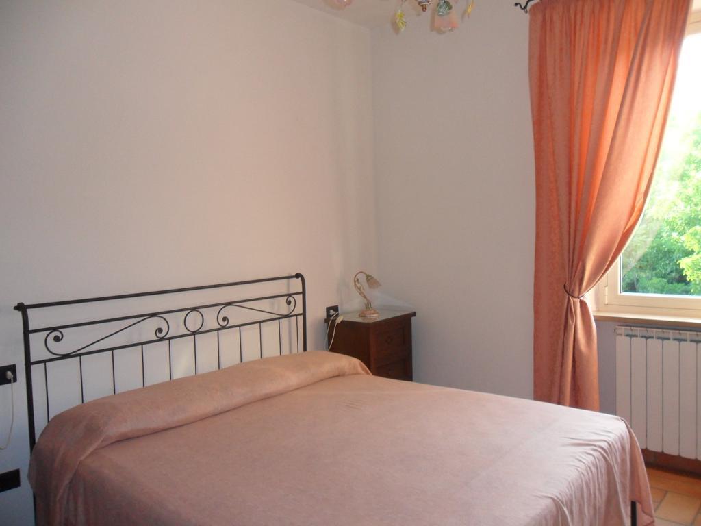 Вилла Agriturismo Poponi Тоди Номер фото