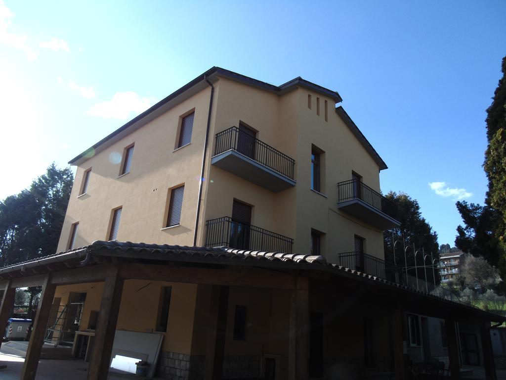 Вилла Agriturismo Poponi Тоди Экстерьер фото