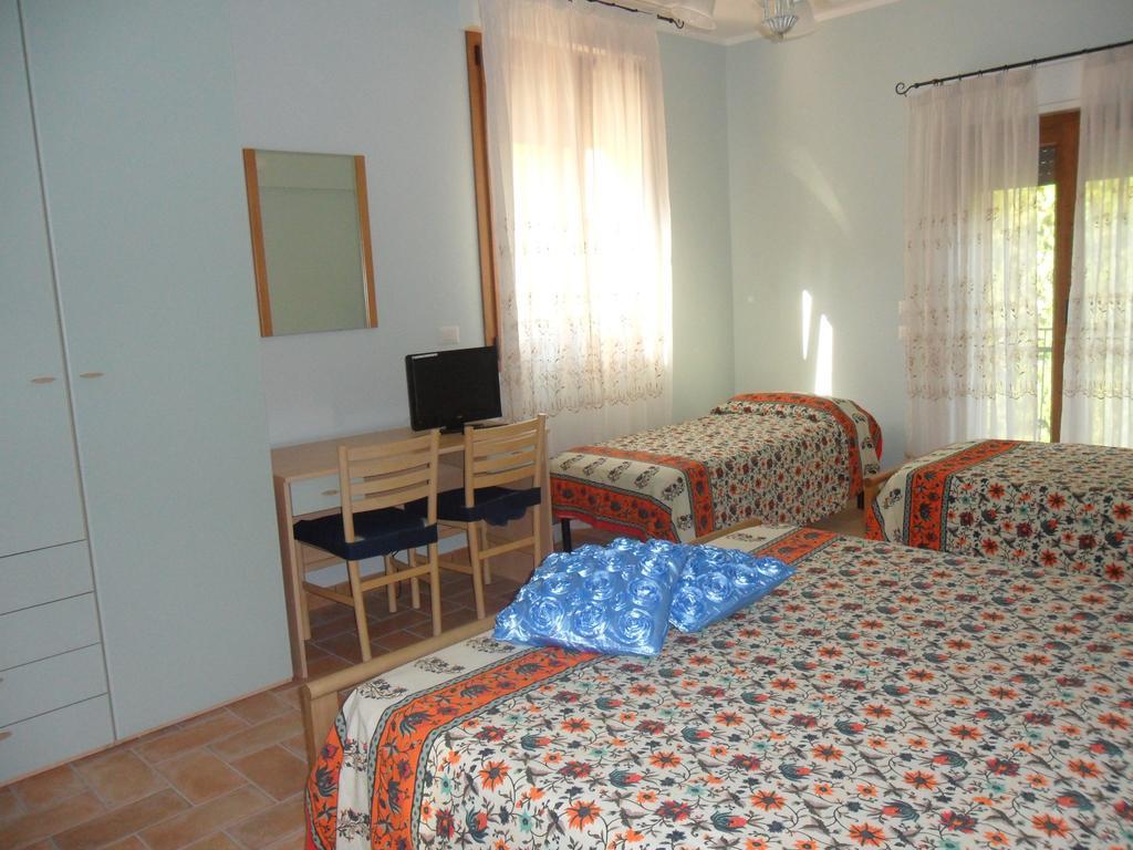 Вилла Agriturismo Poponi Тоди Номер фото