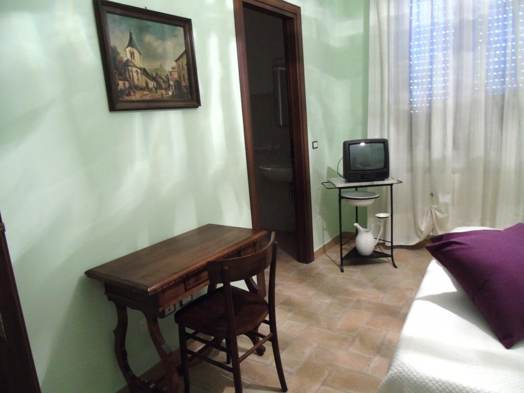 Вилла Agriturismo Poponi Тоди Номер фото