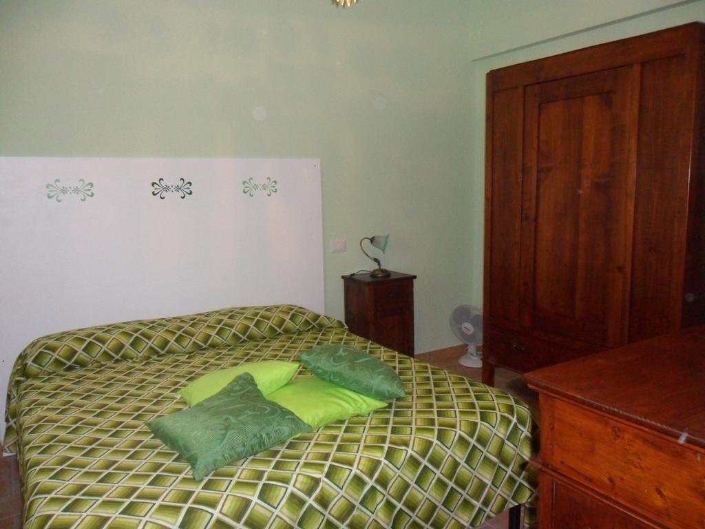 Вилла Agriturismo Poponi Тоди Номер фото